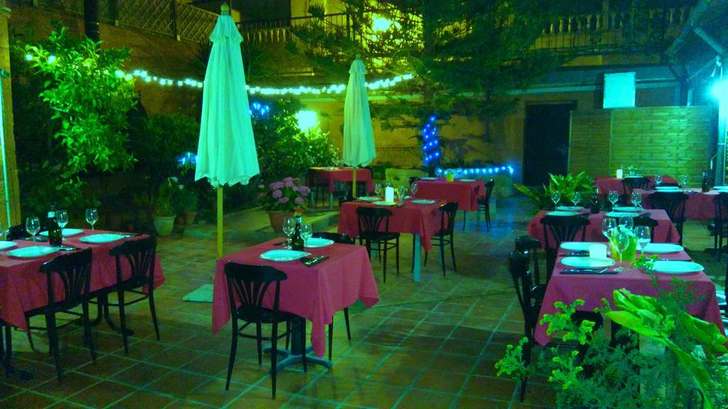 Archs Hotel Rural Lletger Екстериор снимка