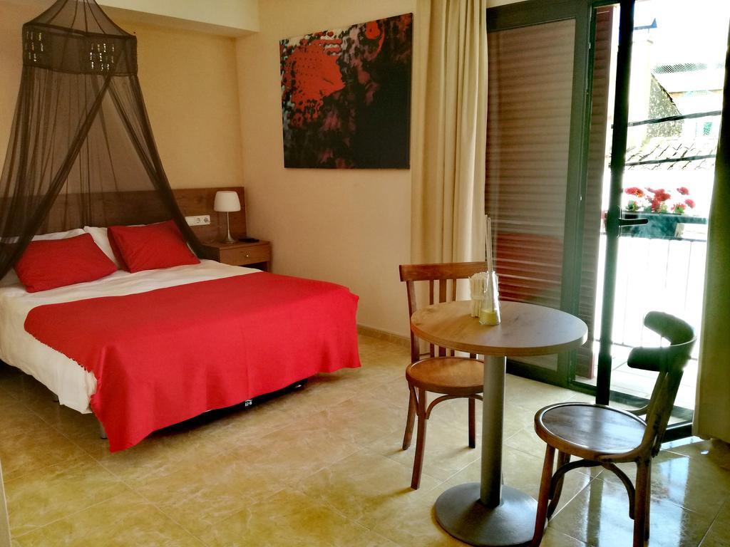 Archs Hotel Rural Lletger Екстериор снимка